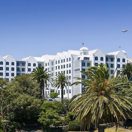 Novotel Melbourne St Kilda Exteriör bild
