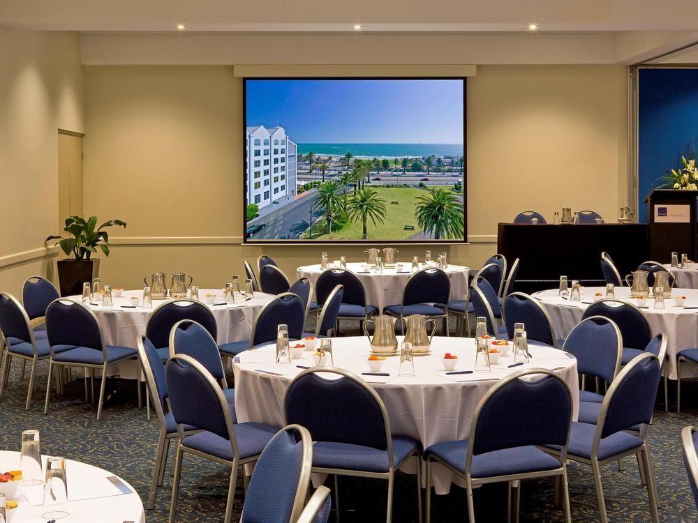 Novotel Melbourne St Kilda Exteriör bild