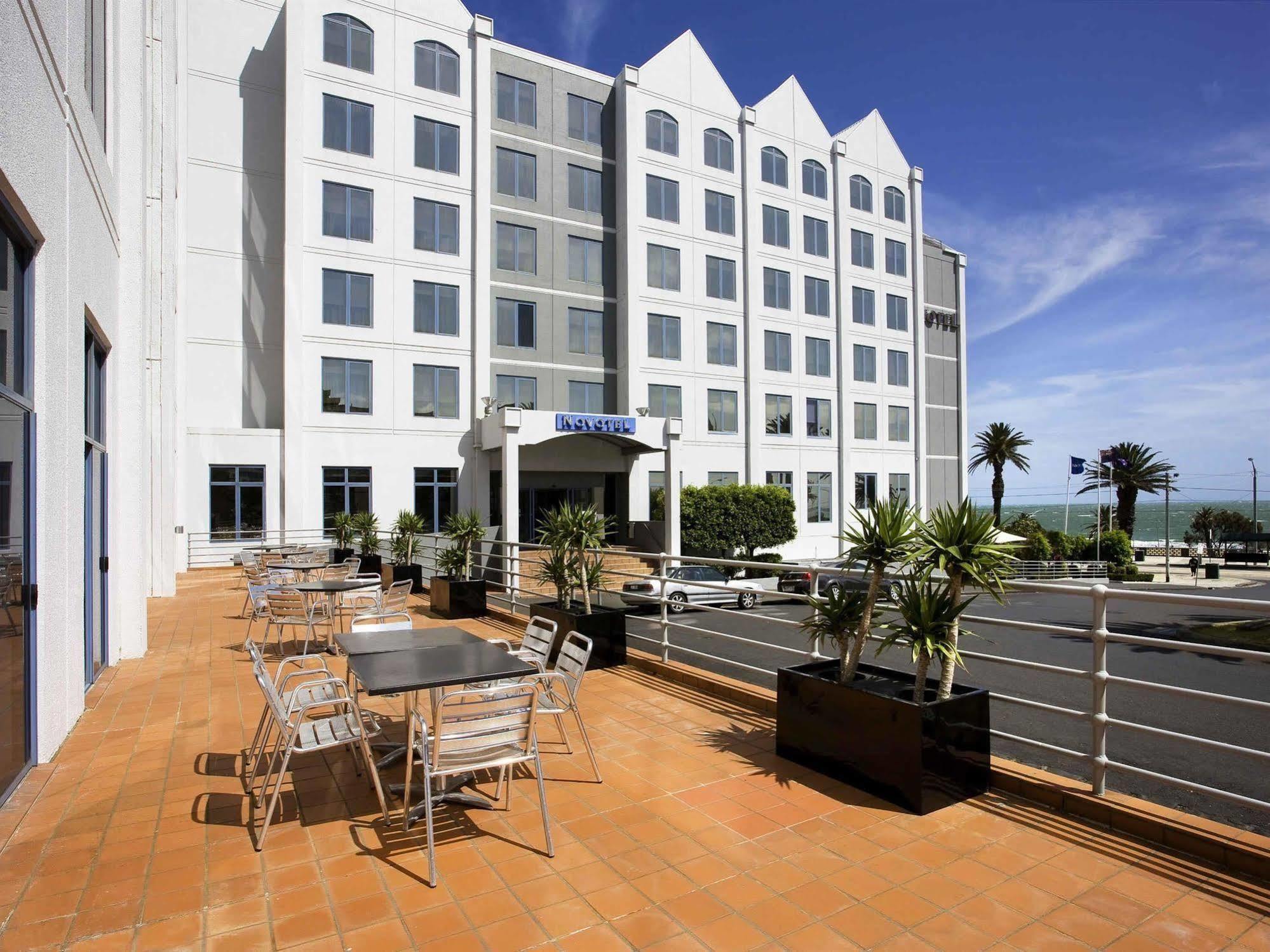 Novotel Melbourne St Kilda Exteriör bild